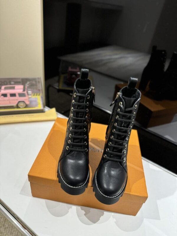 Boots 6088-2456 - Image 2