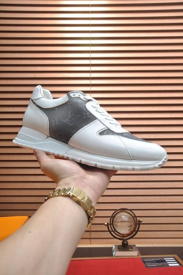 Run Away Sneaker 6038-2947