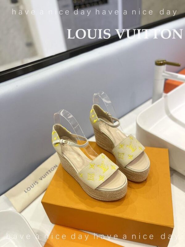Sandals 6047-2792 - Image 2