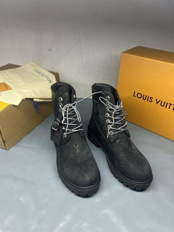 Boots 6088-2452
