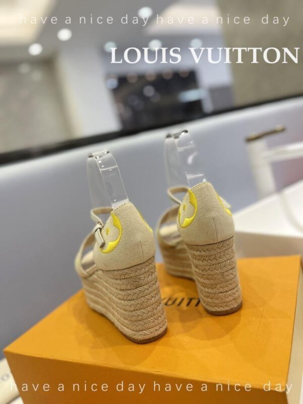 Sandals 6047-2792 - Image 9