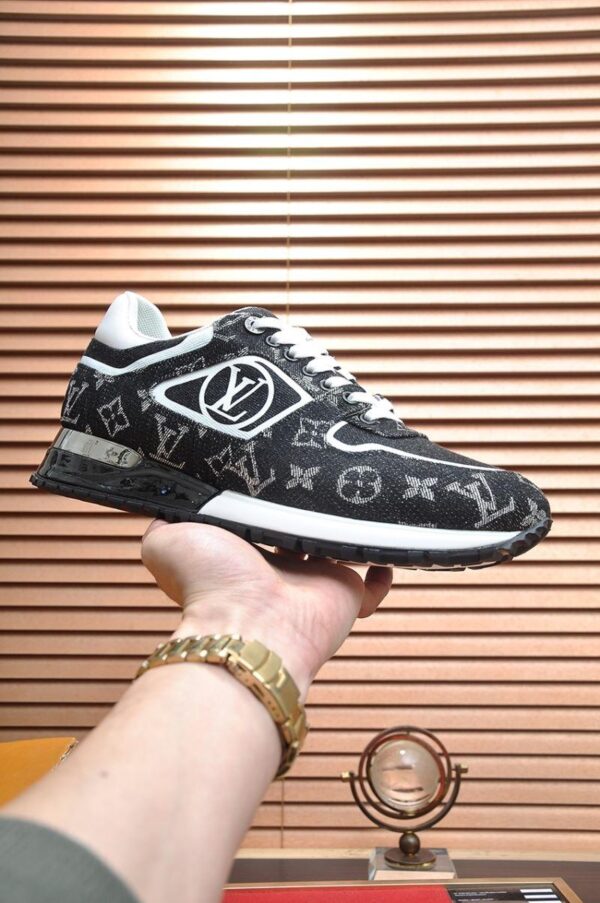 Run Away Sneaker 6038-2777