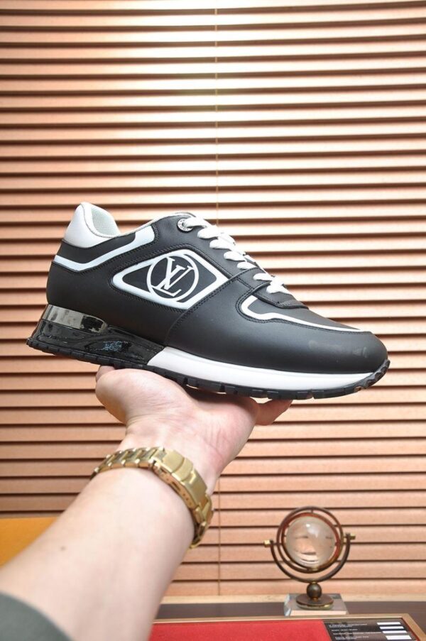 Run Away Sneaker 6038-2773