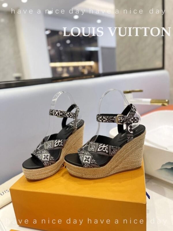 Sandals 6047-2786 - Image 3