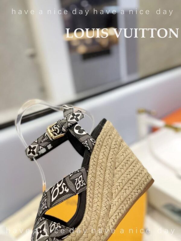 Sandals 6047-2786 - Image 6