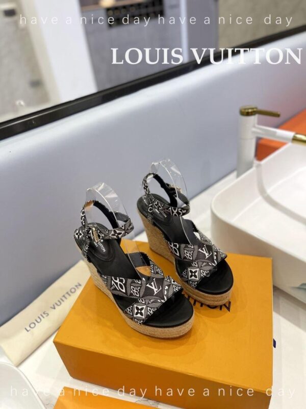 Sandals 6047-2786 - Image 7