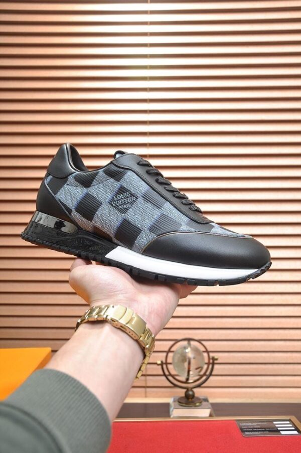 Run Away Sneaker 6038-2772