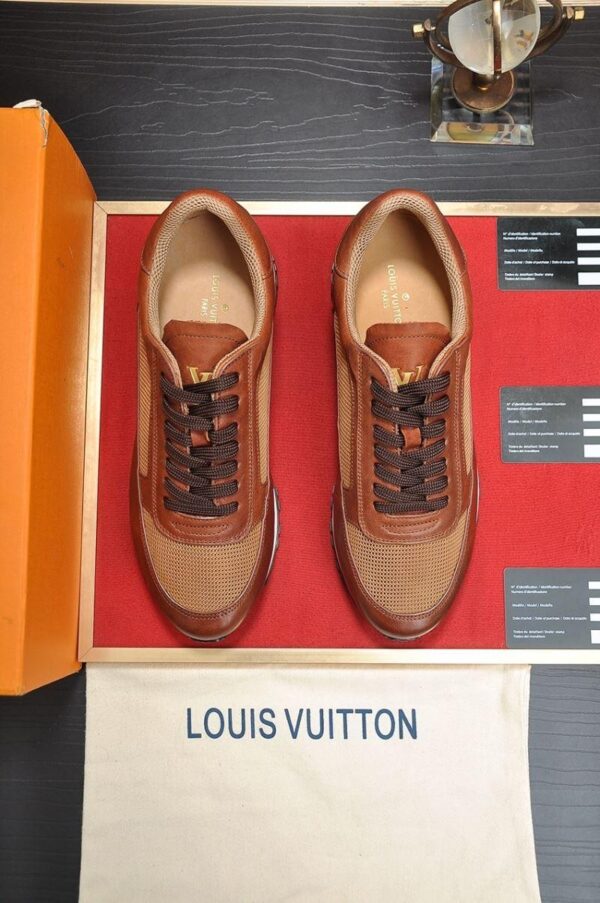 Run Away Sneaker 6038-2763