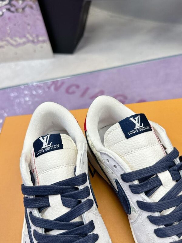 x Nike Shoes 6038-2326 - Image 7
