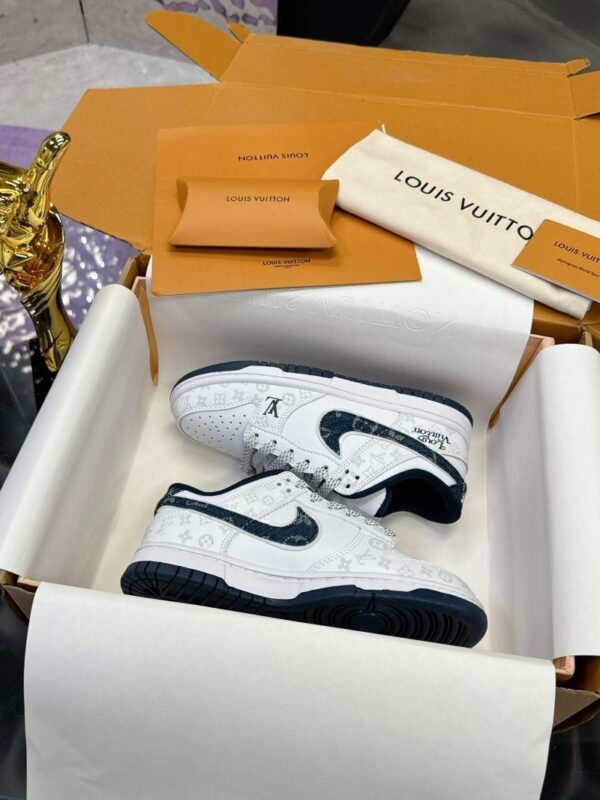 x Nike Shoes 6038-2319