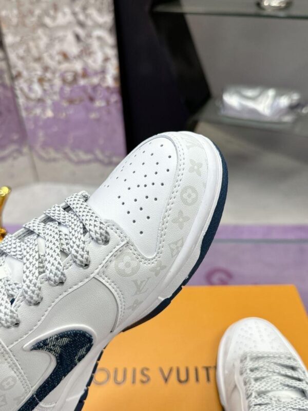 x Nike Shoes 6038-2319 - Image 9