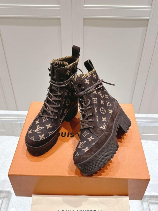 Boots 6045-3439 - Image 2