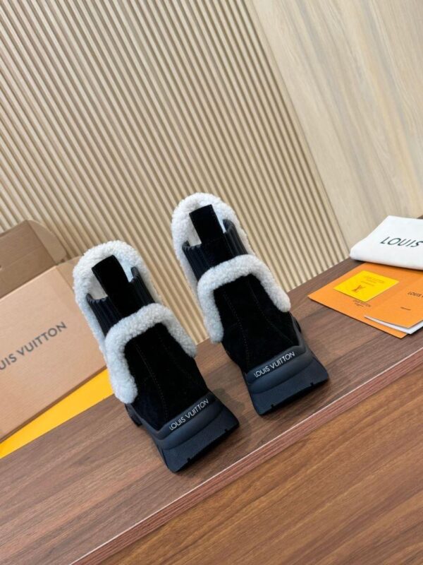 Boots 6045-3264 - Image 2