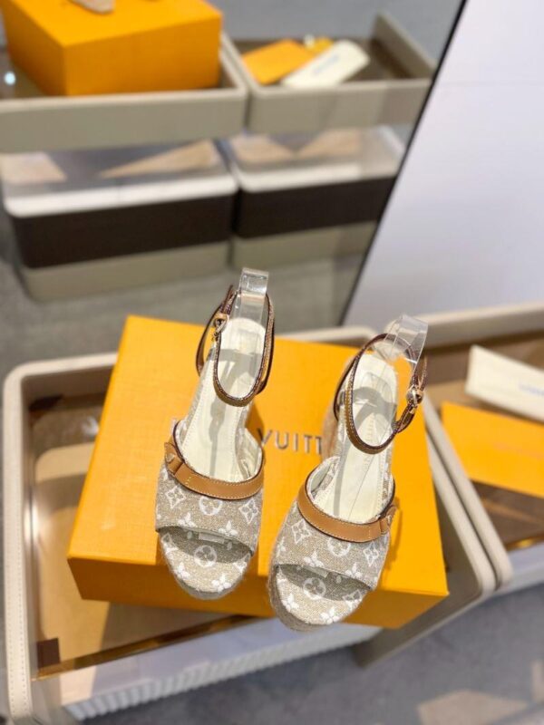 Sandals 6047-2844 - Image 3