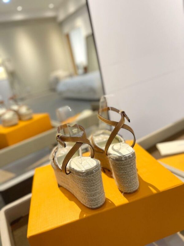 Sandals 6047-2844 - Image 7
