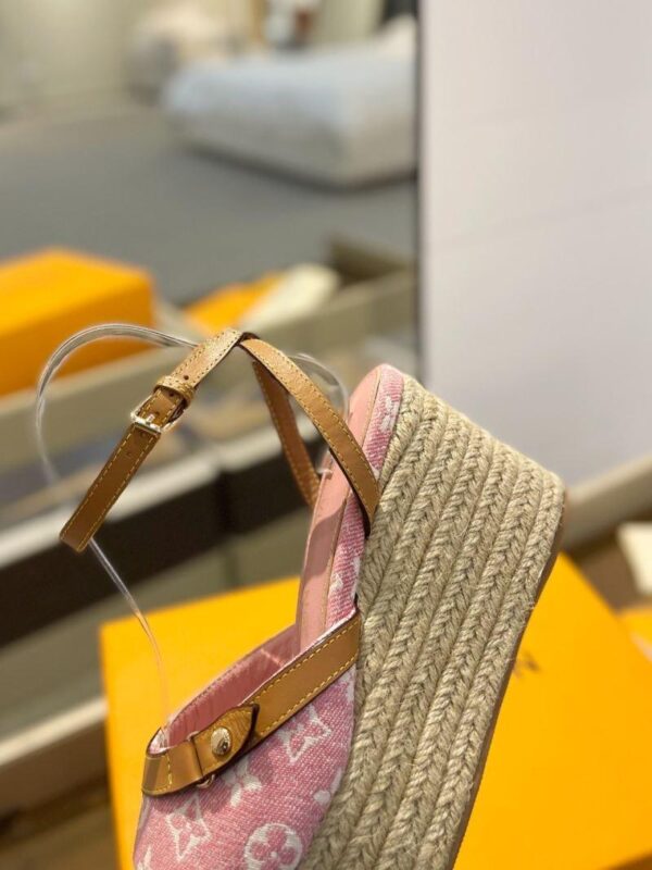 Sandals 6047-2843 - Image 8