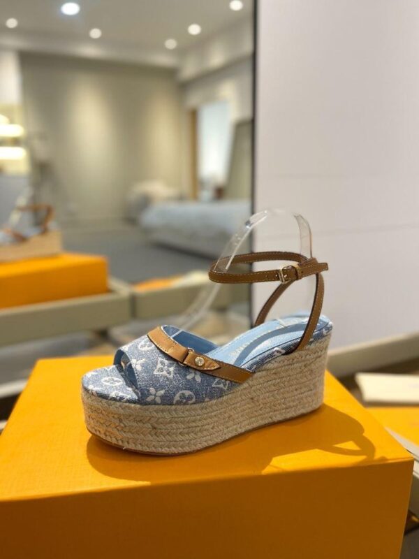 Sandals 6047-2842