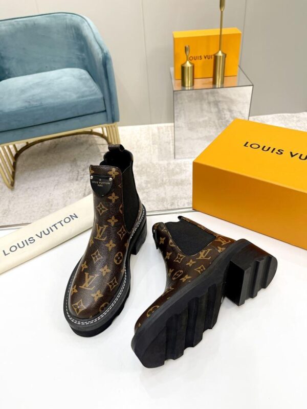 Boots 6045-3261 - Image 2