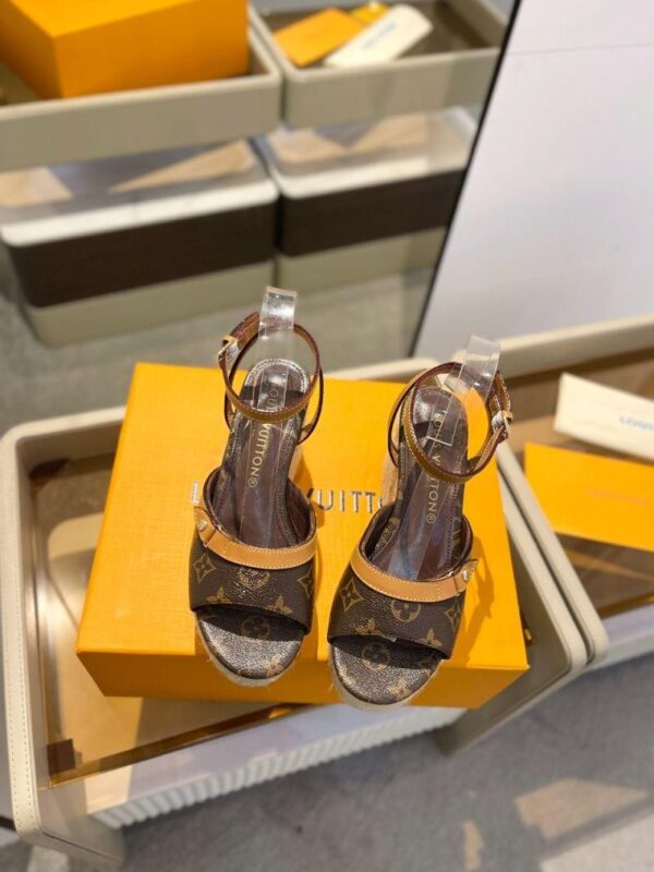Sandals 6047-2841 - Image 3
