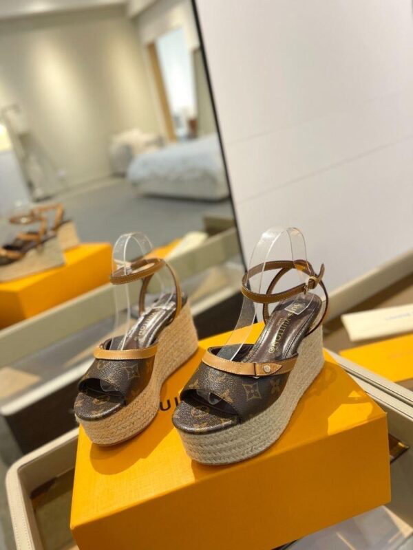 Sandals 6047-2841 - Image 4
