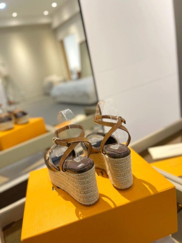 Sandals 6047-2841 - Image 7