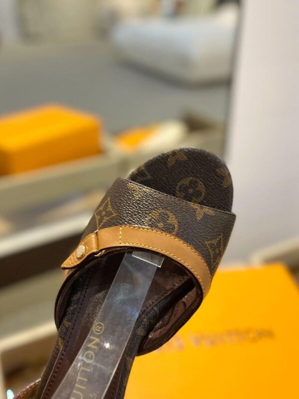 Sandals 6047-2841 - Image 9