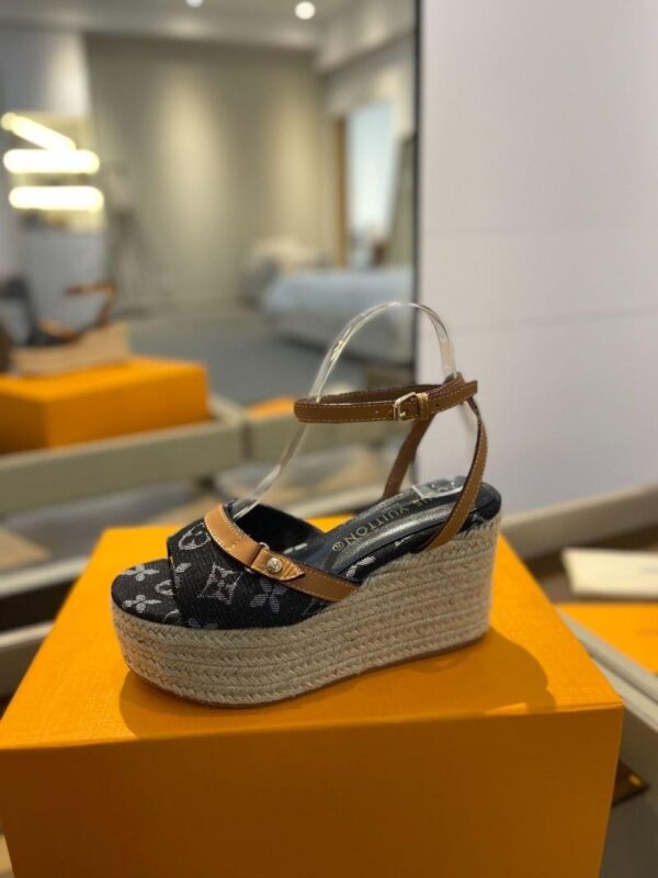 Sandals 6047-2840