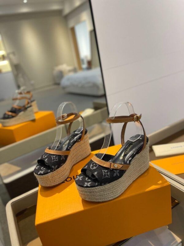 Sandals 6047-2840 - Image 4