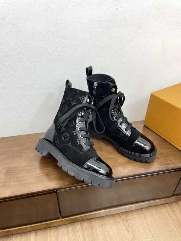 Boots 6045-3258 - Image 3