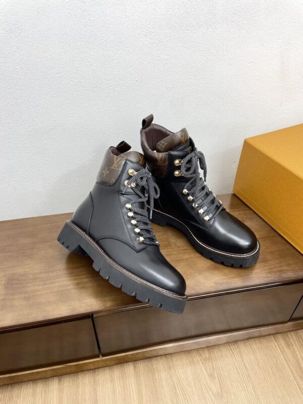Boots 6045-3257 - Image 3