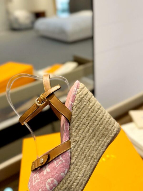 Sandals 6047-2837 - Image 9
