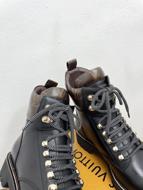 Boots 6045-3257 - Image 9