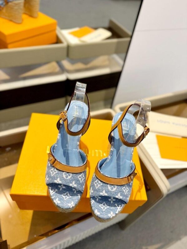 Sandals 6047-2836 - Image 3