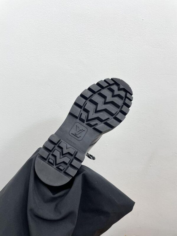 Boots 6045-3255 - Image 2