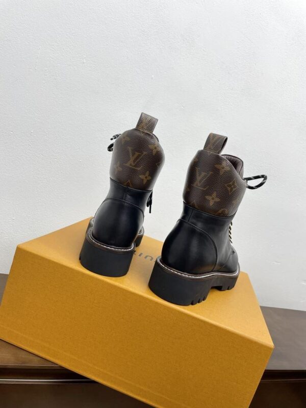 Boots 6045-3255 - Image 9