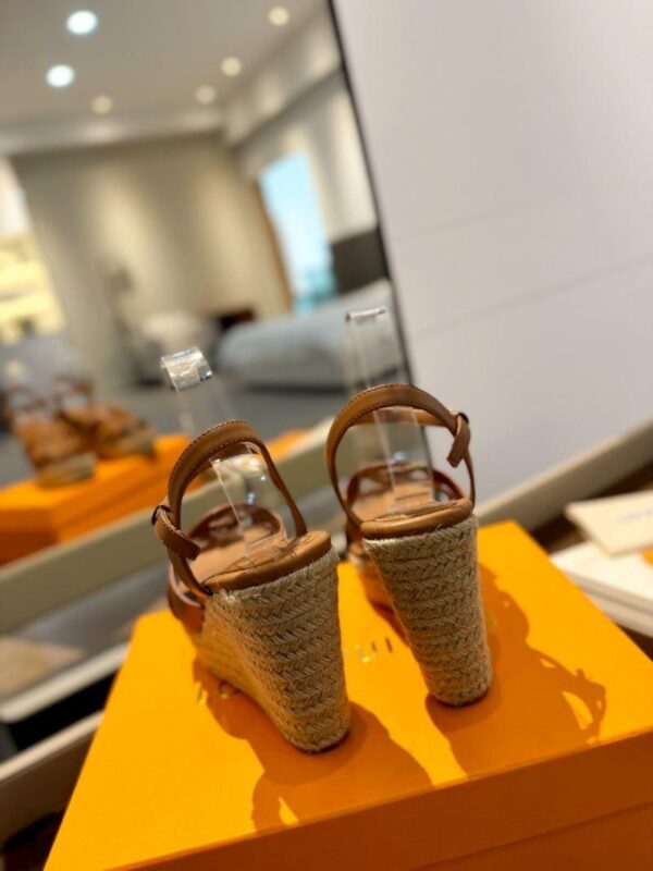 Sandals 6047-2833 - Image 6