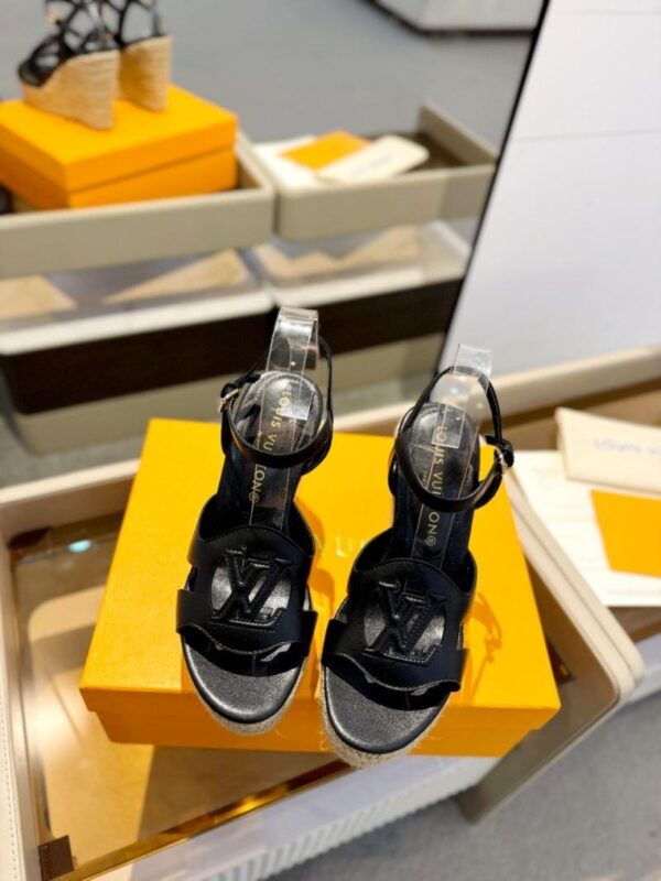 Sandals 6047-2831 - Image 3
