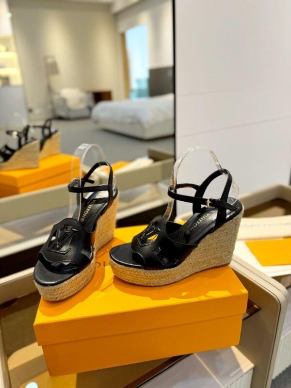 Sandals 6047-2831 - Image 5