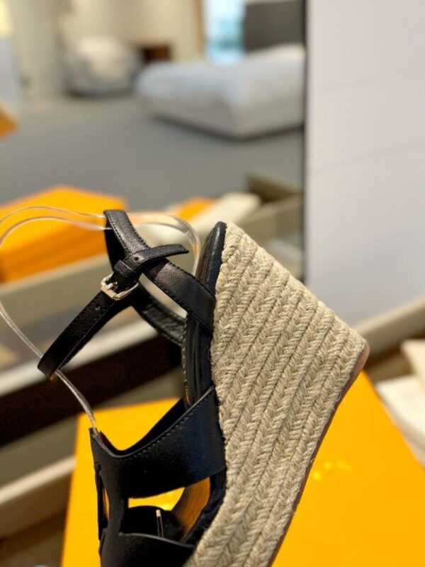 Sandals 6047-2831 - Image 8