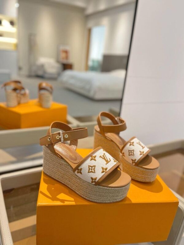 Sandals 6047-2829 - Image 2