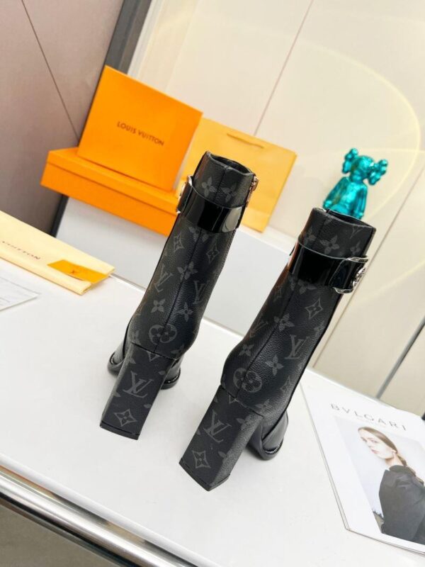 Boots 6045-3250 - Image 5