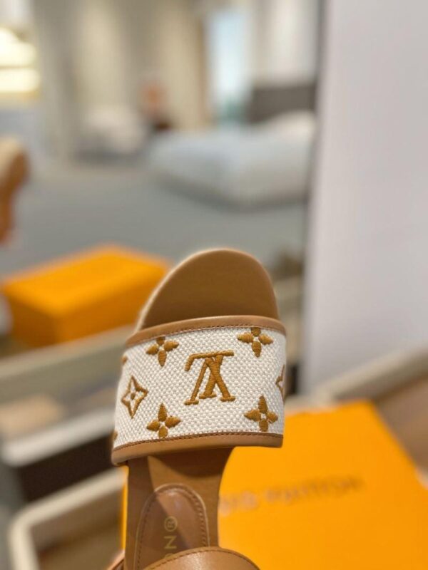 Sandals 6047-2829 - Image 9