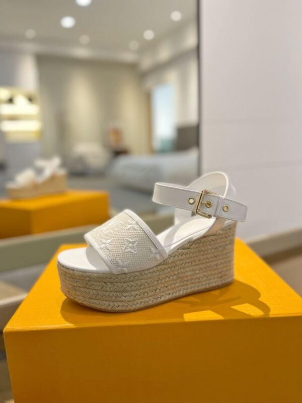Sandals 6047-2828