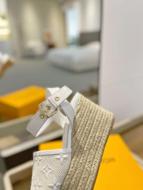 Sandals 6047-2828 - Image 8