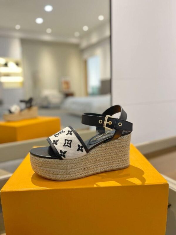 Sandals 6047-2827