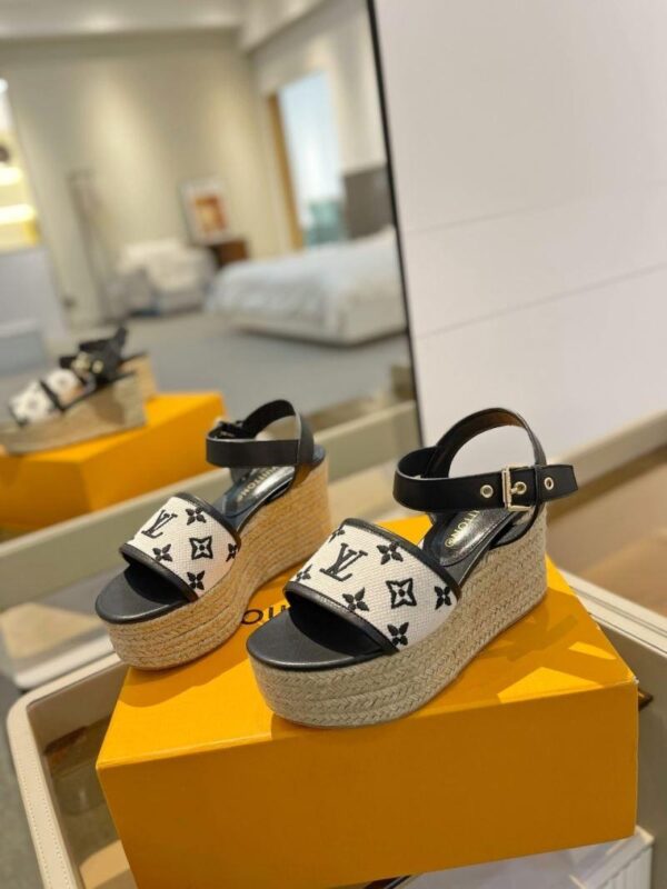 Sandals 6047-2827 - Image 4