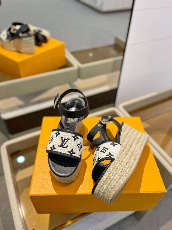 Sandals 6047-2827 - Image 6