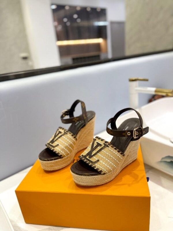 Sandals 6047-2826 - Image 3