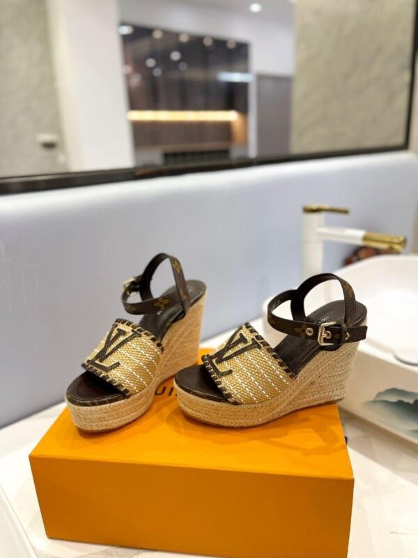 Sandals 6047-2826 - Image 4