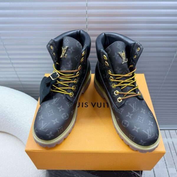 Boots 6045-3228